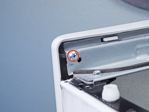 LG Front Load Washing Machine Temperature Sensor Replacement, Unfasten the control panel: crwdns2935265:08crwdnd2935265:02crwdnd2935265:02crwdne2935265:0