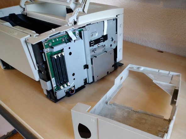 How to fix paper jams when printing multiple pages at once: step 3, image 2 of 2