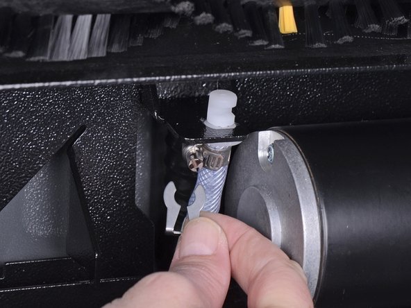 Karcher Carpet Cleaner BRC3015C 2018 Check Valve Replacement: crwdns2935265:07crwdnd2935265:03crwdnd2935265:03crwdne2935265:0