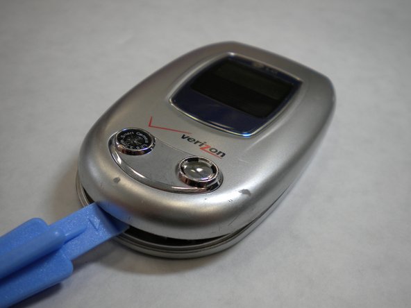 LG VX6000 Screen Replacement: crwdns2935265:013crwdnd2935265:02crwdnd2935265:03crwdne2935265:0