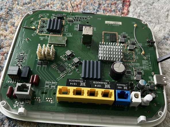 Vodafone EasyBox 804 teardown