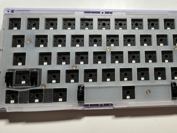 KBD67 Lite R4 Keyboard Keys Replacement, Remove PCB from case: crwdns2935265:04crwdnd2935265:03crwdnd2935265:03crwdne2935265:0