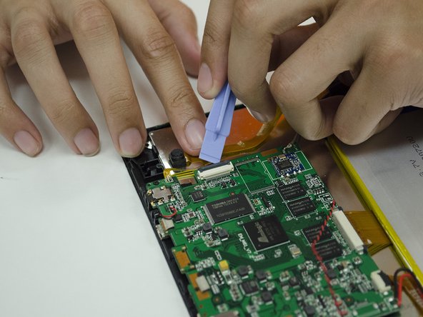 Trio STEALTH-9 Motherboard Replacement: crwdns2935265:018crwdnd2935265:03crwdnd2935265:03crwdne2935265:0