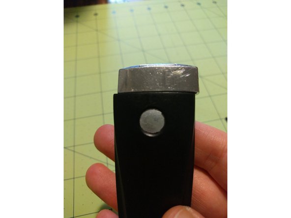 VW Key Fob 2007 Passat Replace Battery Replacement, Reassemble The Fob: crwdns2935265:08crwdnd2935265:03crwdnd2935265:03crwdne2935265:0