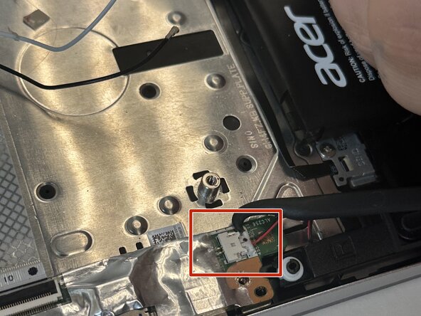 Acer Swift X N20C12 I/O Board Replacement, I/O Board: crwdns2935265:03crwdnd2935265:01crwdnd2935265:01crwdne2935265:0