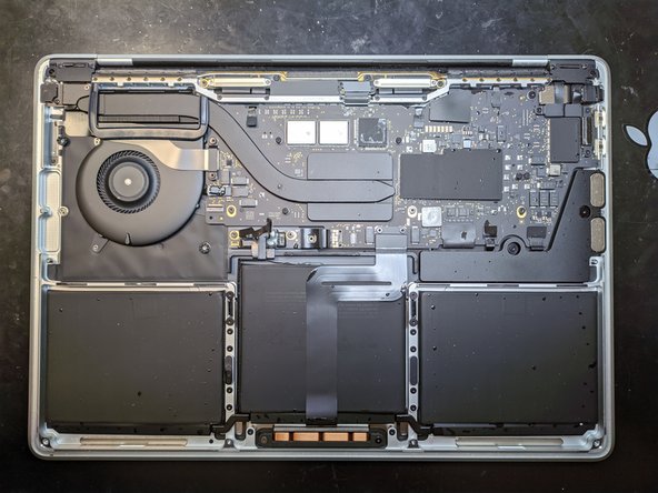 MacBook Pro 13" Late 2020 Right Speaker Replacement, Remove the right speaker: crwdns2935265:019crwdnd2935265:03crwdnd2935265:03crwdne2935265:0