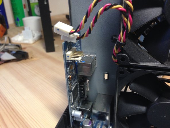 Synology DiskStation DS412+ RAM Replacement: crwdns2935265:012crwdnd2935265:02crwdnd2935265:02crwdne2935265:0