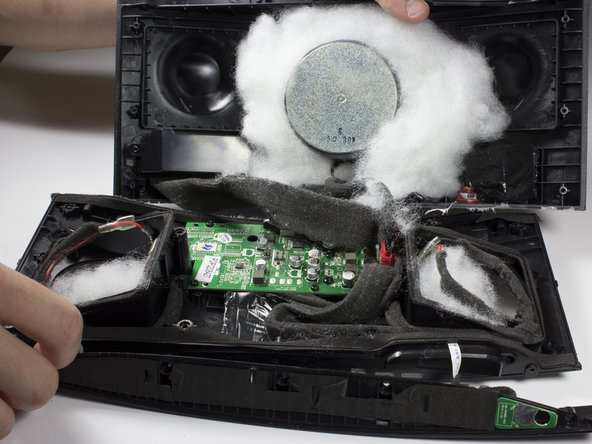 Monster Soundstage S2 Front Panel Replacement: crwdns2935265:015crwdnd2935265:02crwdnd2935265:02crwdne2935265:0