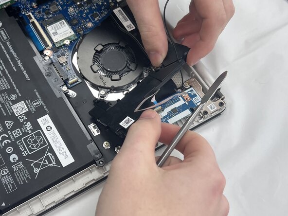 HP 14-dq5009nr Speakers Replacement: crwdns2935265:09crwdnd2935265:03crwdnd2935265:03crwdne2935265:0