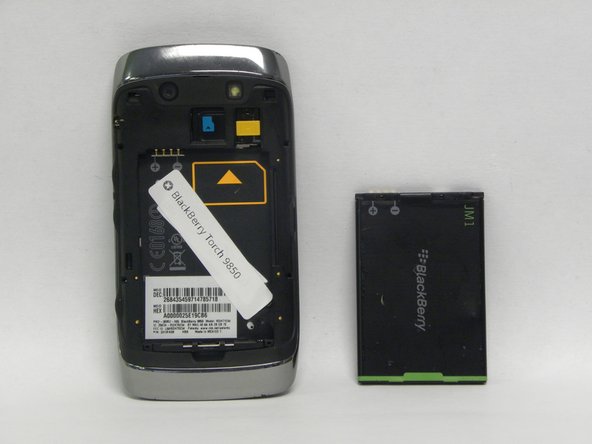 BlackBerry Torch 9850 Battery Replacement: crwdns2935265:03crwdnd2935265:03crwdnd2935265:03crwdne2935265:0