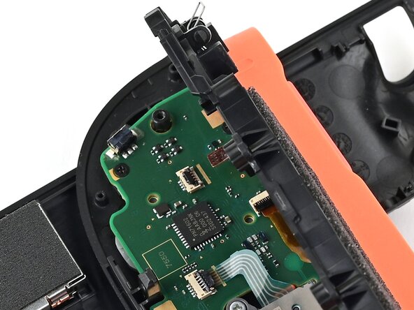 Joy-Con 2 (Right) Joystick Replacement, Connect the midframe: crwdns2935265:037crwdnd2935265:01crwdnd2935265:03crwdne2935265:0