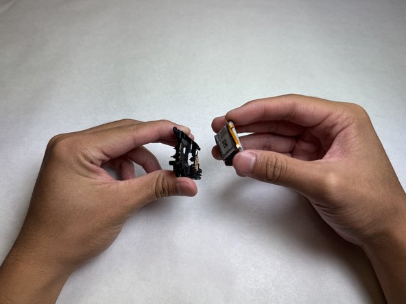 Samsung Galaxy Buds Plus Case Battery Replacement: crwdns2935265:012crwdnd2935265:02crwdnd2935265:02crwdne2935265:0