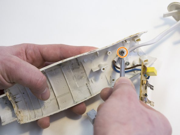 ProLine HB25 Disassembly: Schritt 5, Bild 2 von 2