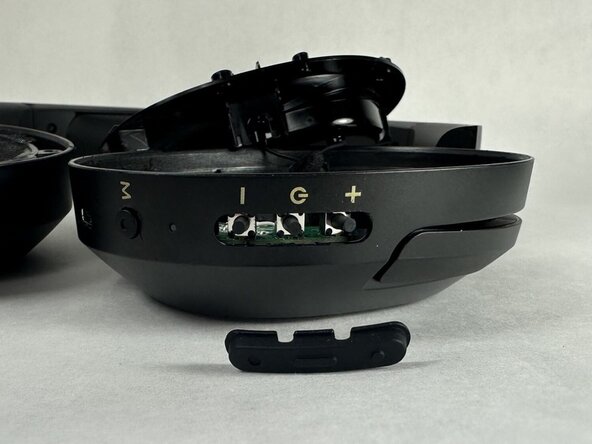 Edifier W820NB Plus I/O Board Replacement: crwdns2935265:011crwdnd2935265:02crwdnd2935265:03crwdne2935265:0