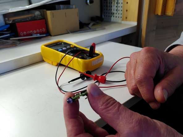 Mercedes-Benz infrared car key repair, Check function: crwdns2935265:05crwdnd2935265:02crwdnd2935265:03crwdne2935265:0