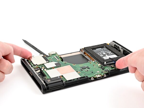Nintendo Switch 2 Board Replacement, Remove the board: crwdns2935265:060crwdnd2935265:01crwdnd2935265:03crwdne2935265:0