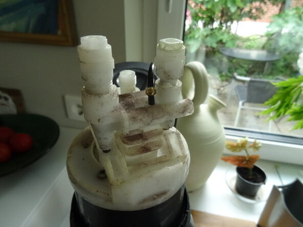 Sodastream Crystal öffnen und reinigen: crwdns2935265:00crwdnd2935265:01crwdnd2935265:03crwdne2935265:0
