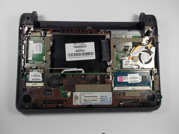 HP Mini 110-3735dx Screen Replacement: crwdns2935265:017crwdnd2935265:02crwdnd2935265:02crwdne2935265:0
