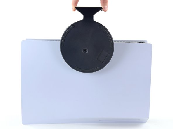 PlayStation 5 (2021 revision) Motherboard Replacement, Remove the horizontal stand: crwdns2935265:06crwdnd2935265:02crwdnd2935265:02crwdne2935265:0