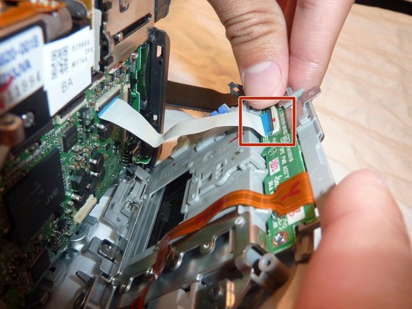 JVC GR-D290U LCD Screen Replacement: crwdns2935265:09crwdnd2935265:02crwdnd2935265:03crwdne2935265:0