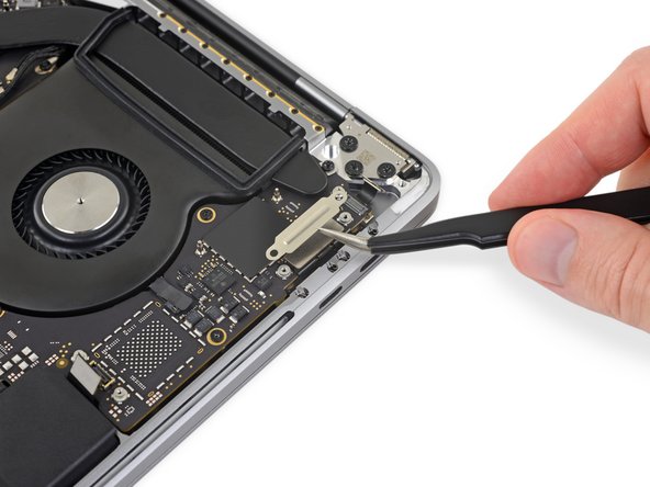 MacBook Pro 15" Touch Bar 2019 Battery Replacement: crwdns2935265:038crwdnd2935265:02crwdnd2935265:02crwdne2935265:0