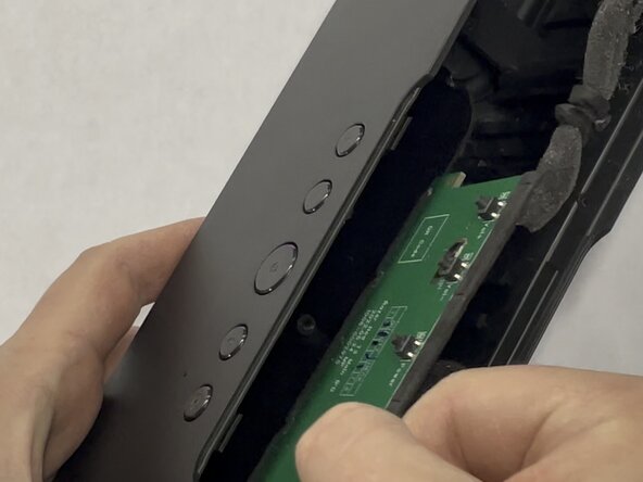 Razer Leviathan V2 X Disassembly Guide, Remove Main Board: crwdns2935265:017crwdnd2935265:03crwdnd2935265:03crwdne2935265:0