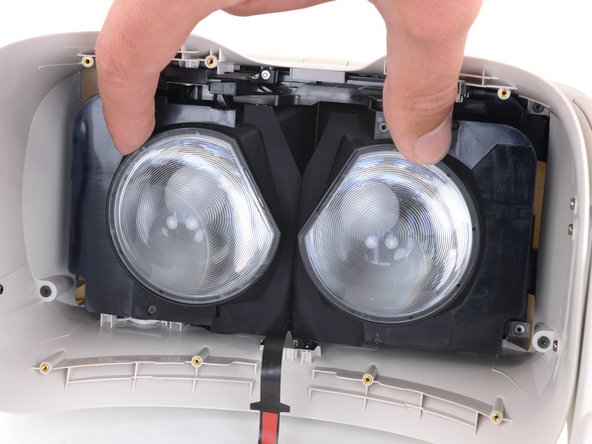 HTC Vive Focus Lens Replacement, Unscrew the front cover: crwdns2935265:07crwdnd2935265:02crwdnd2935265:02crwdne2935265:0