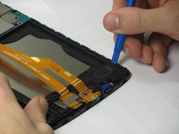 LG G Pad F 7.0 Charging Port  Replacement: crwdns2935265:04crwdnd2935265:02crwdnd2935265:02crwdne2935265:0
