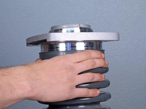 Wacker 4-Stroke Rammer BS504AS REV 101 (2019) Bellows Replacement, Remove the bellows from the guide cylinder: crwdns2935265:016crwdnd2935265:02crwdnd2935265:03crwdne2935265:0