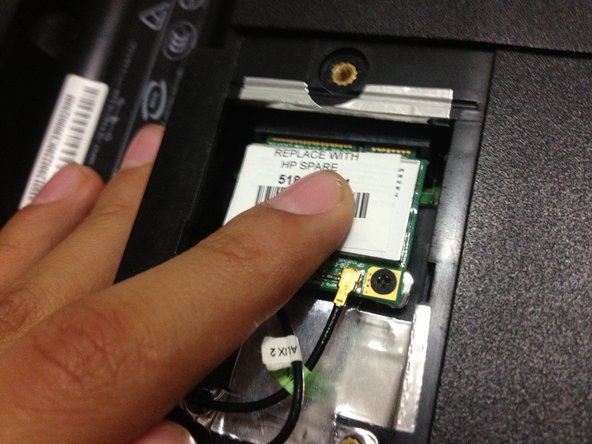 HP G60 Wi-Fi Card Replacement, Data Plug: crwdns2935265:06crwdnd2935265:03crwdnd2935265:03crwdne2935265:0