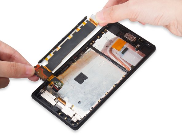 Sony Xperia Z4 Teardown: crwdns2935265:017crwdnd2935265:02crwdnd2935265:02crwdne2935265:0