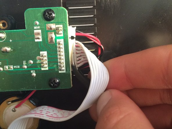 iHome iBN97 Display Screen Replacement, Backup Battery Disconnection: crwdns2935265:03crwdnd2935265:03crwdnd2935265:03crwdne2935265:0