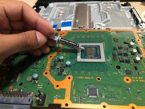 PlayStation 4 Slim 修理- iFixit