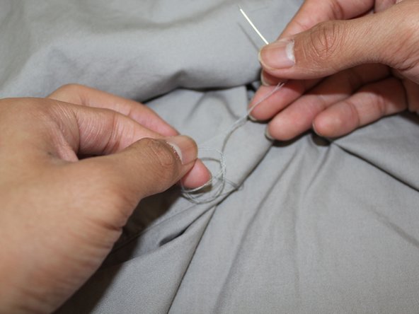 Dress Shirt Button Replacement: crwdns2935265:07crwdnd2935265:02crwdnd2935265:03crwdne2935265:0