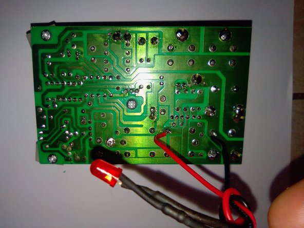 Stealth Regulated DC power supply Teardown: crwdns2935265:06crwdnd2935265:03crwdnd2935265:03crwdne2935265:0
