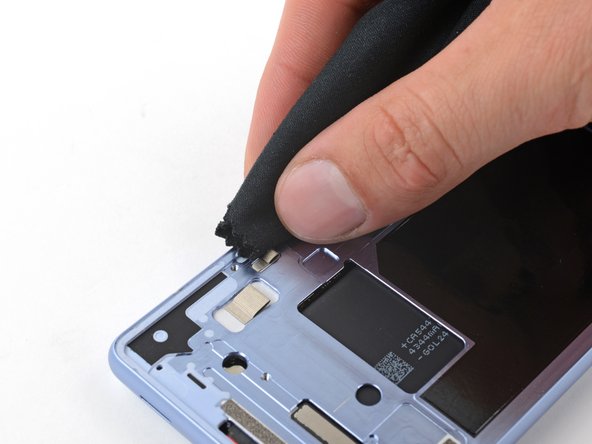 Google Pixel 7a Screen Replacement: crwdns2935265:016crwdnd2935265:02crwdnd2935265:03crwdne2935265:0