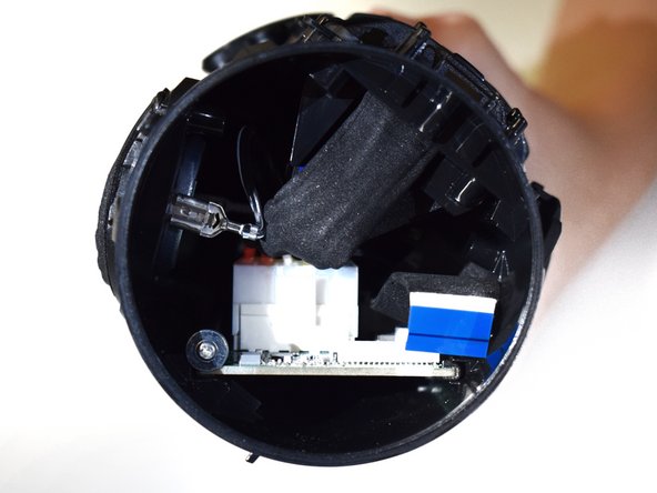 JBL Charge 5 Charging Port Assembly Replacement: crwdns2935265:07crwdnd2935265:03crwdnd2935265:03crwdne2935265:0