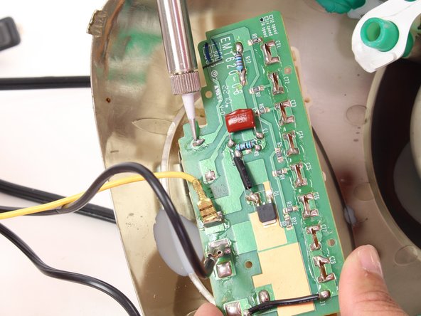 Oster 16-Speed Blender Circuit Board Replacement: crwdns2935265:012crwdnd2935265:02crwdnd2935265:03crwdne2935265:0