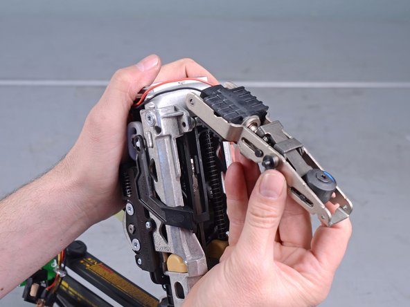 Dewalt Nailers PTO Assembly Replacement: crwdns2935265:012crwdnd2935265:02crwdnd2935265:02crwdne2935265:0