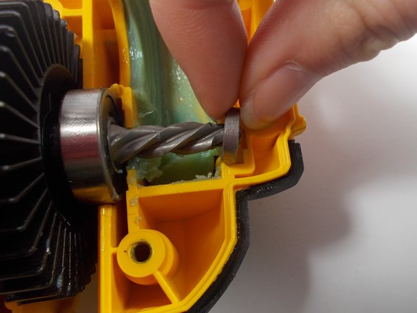 DeWalt DWD112 Brush Replacement: crwdns2935265:010crwdnd2935265:02crwdnd2935265:03crwdne2935265:0