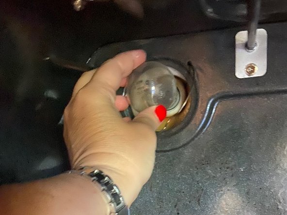 Frigidaire FCRE3052A Oven Light Replacement: crwdns2935265:03crwdnd2935265:02crwdnd2935265:03crwdne2935265:0