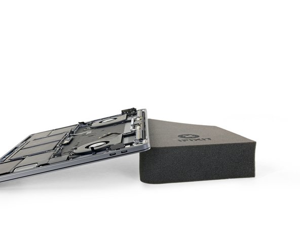 MacBook Pro 15" Touch Bar 2019 Battery Replacement: crwdns2935265:053crwdnd2935265:02crwdnd2935265:02crwdne2935265:0