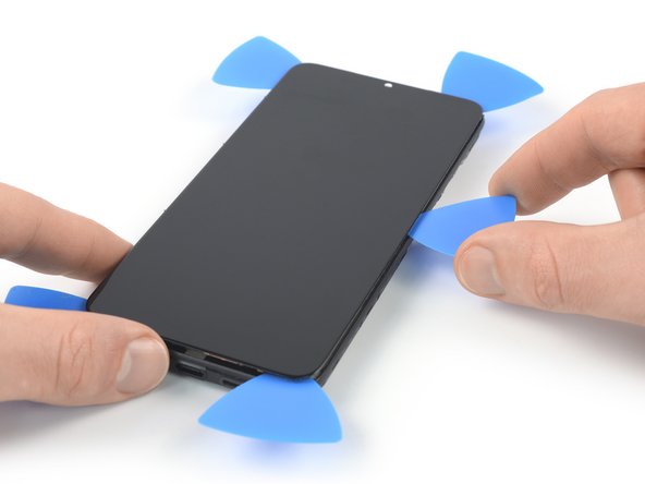 Xiaomi Redmi Note 9T Screen Replacement, Slice the right edge adhesive: crwdns2935265:034crwdnd2935265:02crwdnd2935265:03crwdne2935265:0