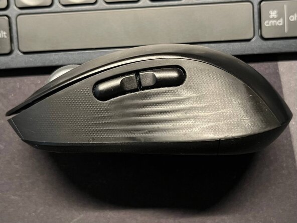 Logitech Signature M650 Teardown, Logitech Signature M650 Teardown: crwdns2935265:01crwdnd2935265:02crwdnd2935265:03crwdne2935265:0