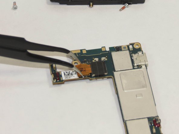 Sony Xperia Sola Camera Module Replacement, Remove the camera's power.: crwdns2935265:012crwdnd2935265:02crwdnd2935265:03crwdne2935265:0