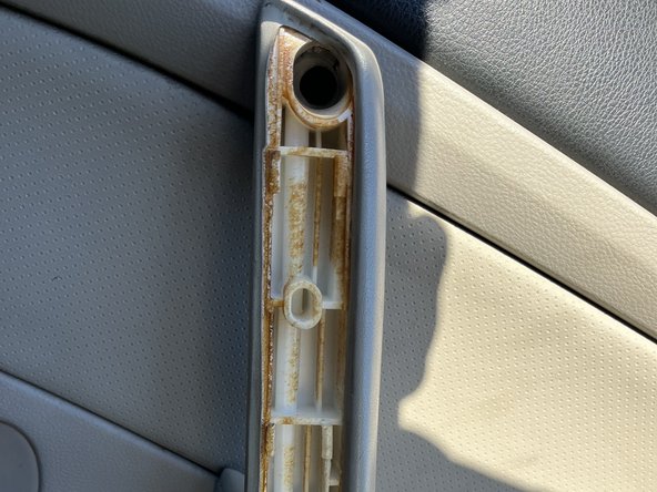 2006 Infiniti G35 Coupe Passenger Side Door Checker Replacement: crwdns2935265:02crwdnd2935265:03crwdnd2935265:03crwdne2935265:0