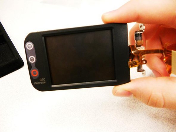 Sony Handycam DCR-DVD103 LCD Screen Replacement: crwdns2935265:016crwdnd2935265:03crwdnd2935265:03crwdne2935265:0