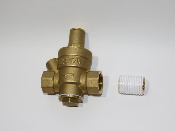 How to Fix RV Toilet Water Pressure, How to Fix RV Toilet Water Pressure: crwdns2935265:01crwdnd2935265:03crwdnd2935265:03crwdne2935265:0