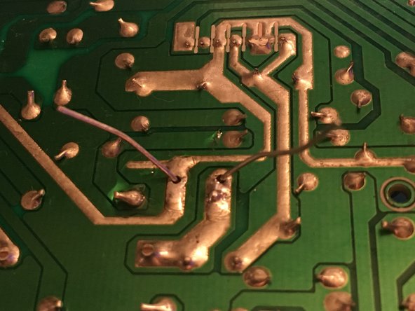 Philips DVP642 Capacitor (C316) Replacement, Solder The New Capacitor: crwdns2935265:011crwdnd2935265:03crwdnd2935265:03crwdne2935265:0