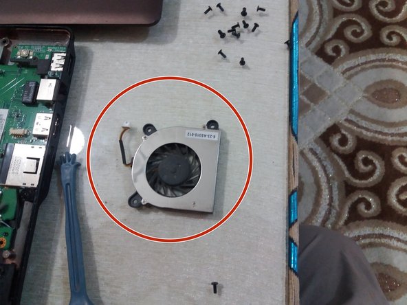 Comment nettoyer le ventilateur du CONDOR L130I3E: crwdns2935265:05crwdnd2935265:03crwdnd2935265:03crwdne2935265:0